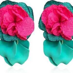 Brand New Dangle Rose Petal Earrings Green Cloth Small Elegant